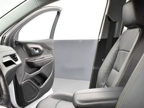 Used 2020 GMC Terrain SLT w/ Preferred Package image 10