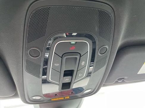 Used 2024 Audi A6 Premium Plus image 12