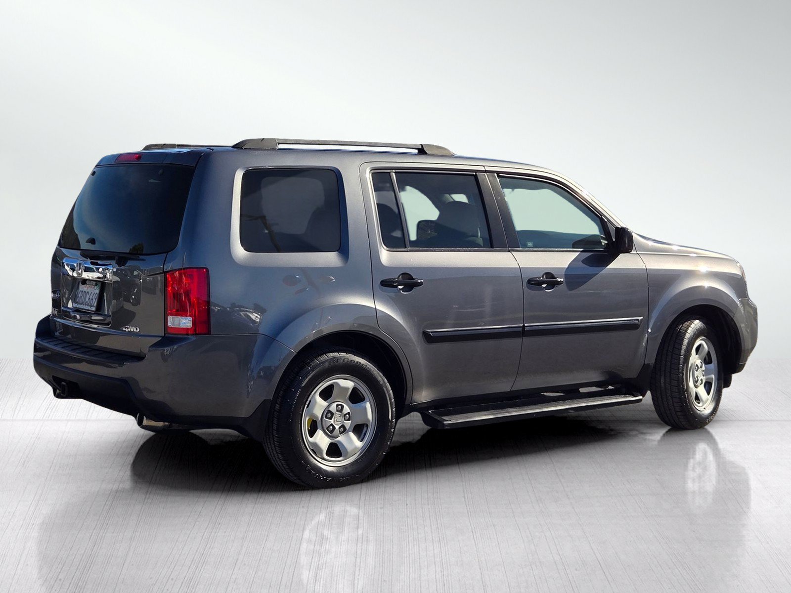 Used 2011 Honda Pilot LX image 4