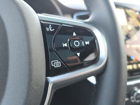 New 2026 Volvo XC90 B5 Plus w/ Protection Package Premier image 30