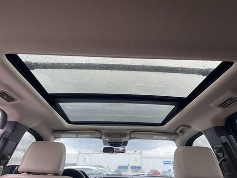 Used 2021 Ford Expedition Max XLT image 10