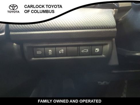 Used 2025 Toyota Camry SE w/ Convenience Package FWD image 24