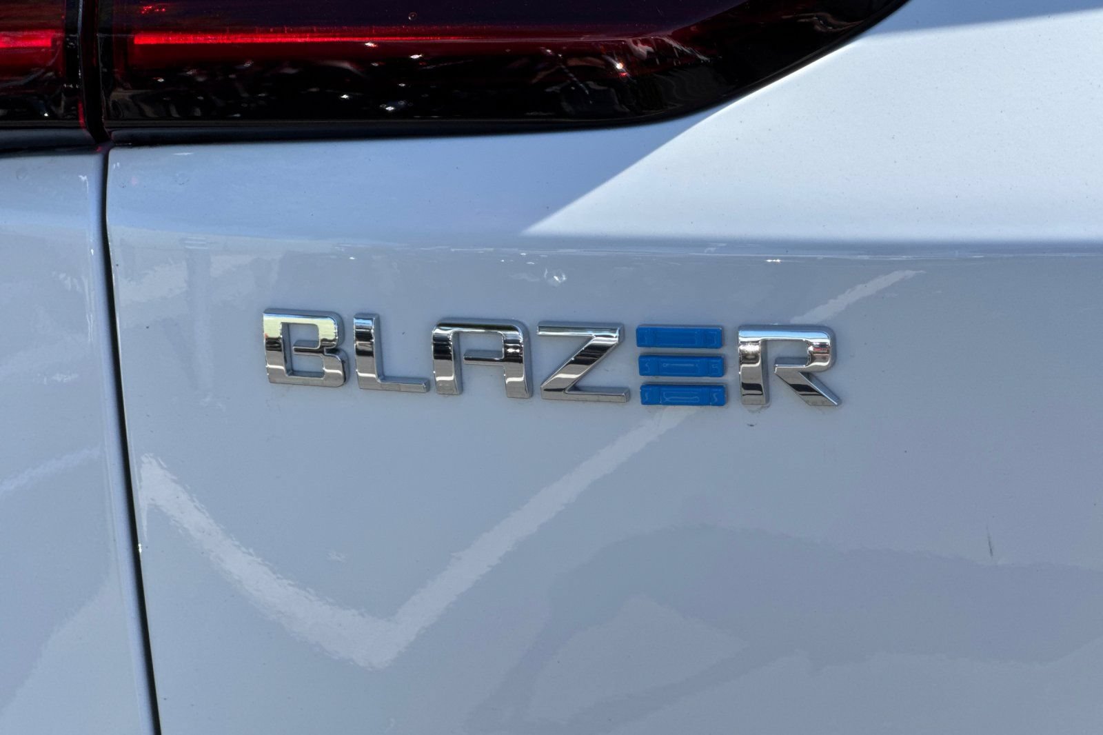 Used 2026 Chevrolet Blazer EV LT FWD image 48
