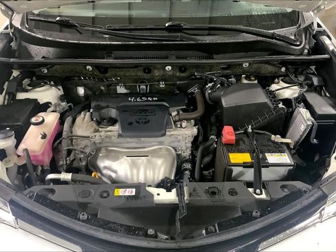 Used 2018 Toyota RAV4 XLE AWD/4WD image 32