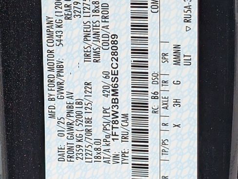 Certified 2025 Ford F350 Lariat AWD/4WD image 39