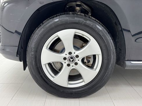 Used 2018 Mercedes-Benz GLS 450 4MATIC image 41