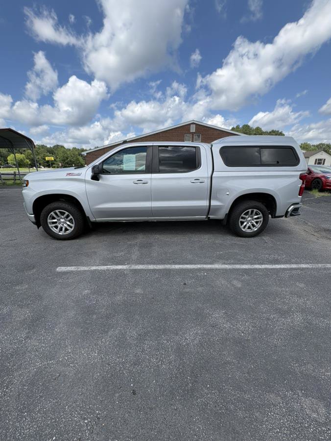 Used 2020 Chevrolet Silverado 1500 RST AWD/4WD image 2