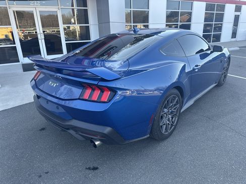 Used 2024 Ford Mustang GT Premium w/ GT Performance Package image 8