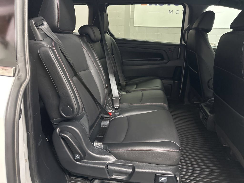 Used 2024 Honda Odyssey Sport image 33