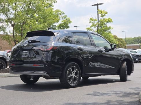Used 2024 Honda HR-V EX-L image 18
