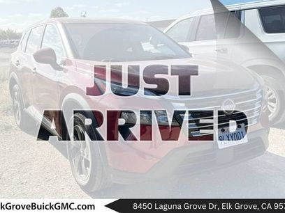 Used 2024 Nissan Rogue SV