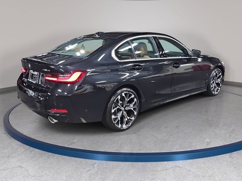 New 2026 BMW 330i Sedan w/ Premium Package image 5