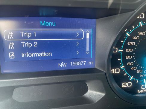 Used 2014 Ford Explorer XLT FWD image 12