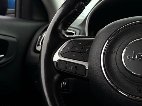 Used 2021 Jeep Compass Limited image 9