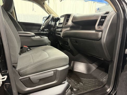 Used 2019 RAM 3500 Tradesman image 17