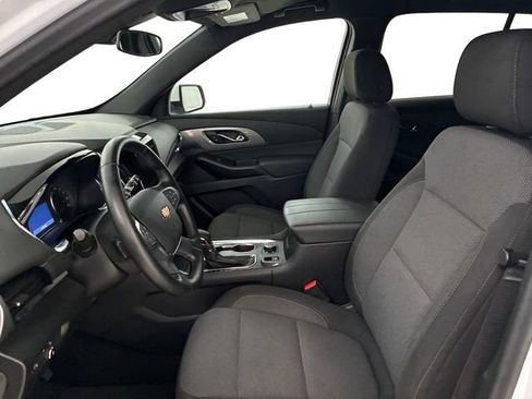 Certified 2023 Chevrolet Traverse LT AWD/4WD image 12