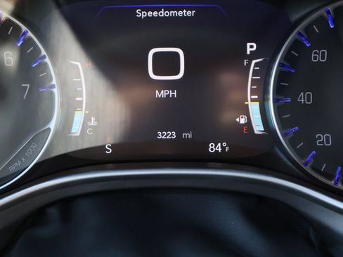 New 2026 Chrysler Pacifica Select FWD image 29