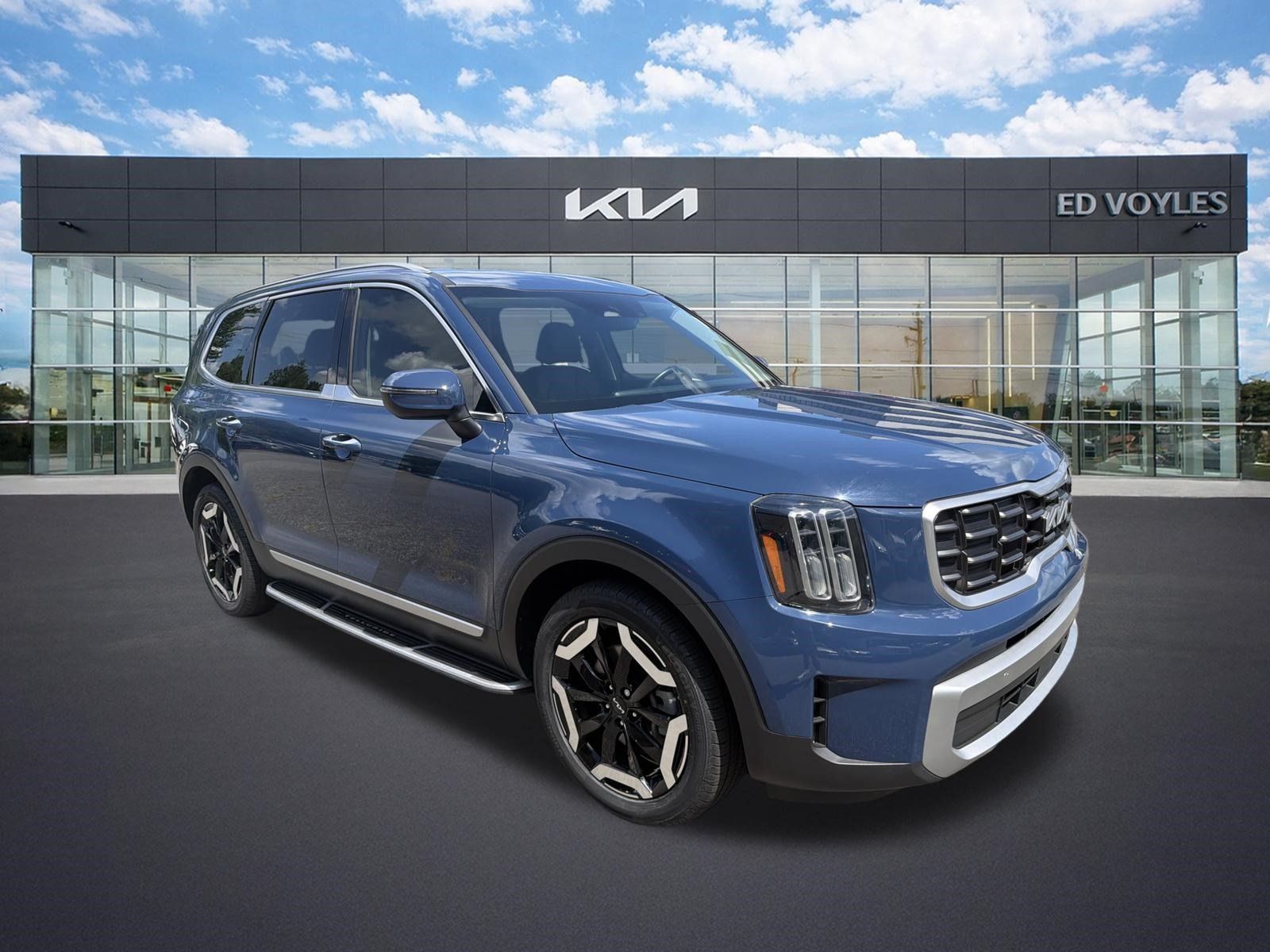 Certified 2023 Kia Telluride S w/ S Sunroof Package AWD/4WD image 1