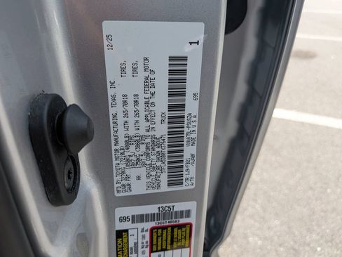 Used 2026 Toyota Tundra SR5 w/ SR5 Convenience Package AWD/4WD image 32