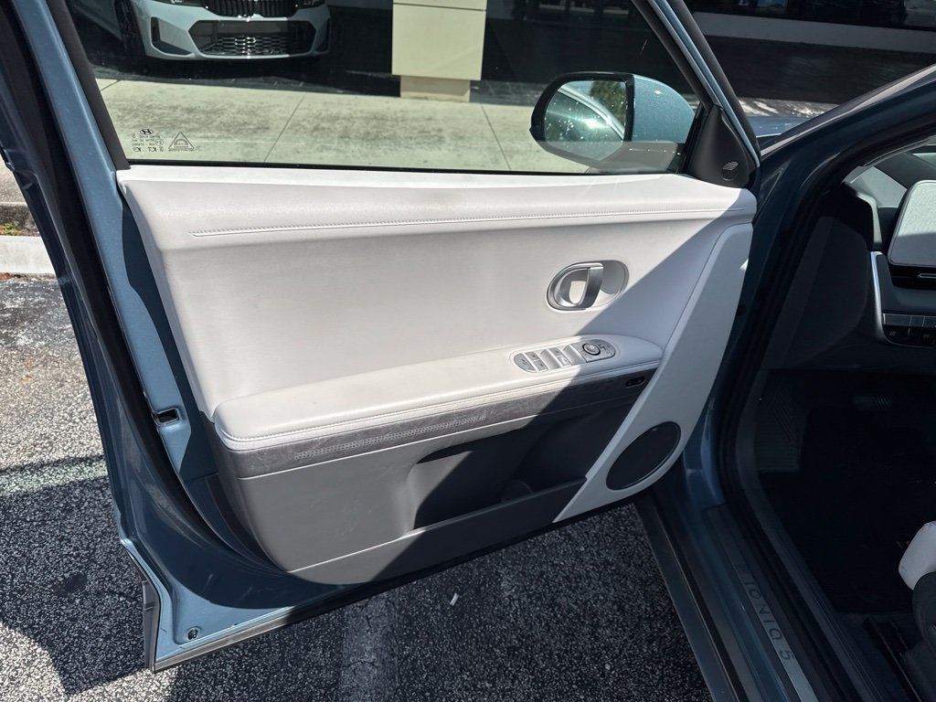 Used 2024 Hyundai Ioniq 5 Limited RWD image 20