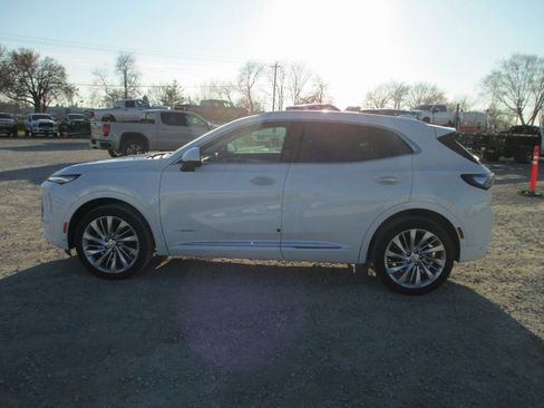 New 2026 Buick Envision Avenir image 8