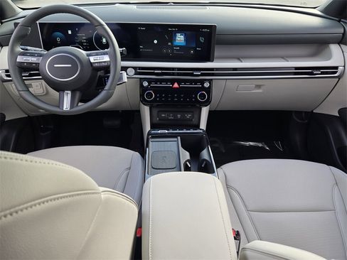 Certified 2026 Hyundai Tucson Limited image 12