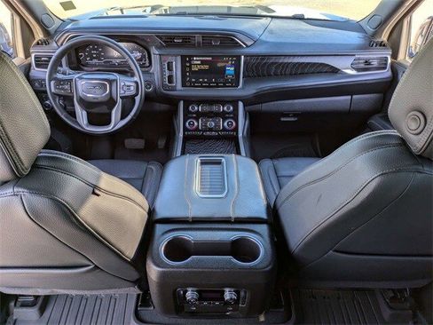 Used 2023 GMC Yukon Denali image 18