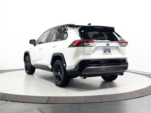 Certified 2021 Toyota RAV4 XSE w/ XSE Grade Weather Package AWD/4WD image 9