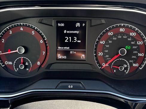 Used 2019 Volkswagen Jetta R-Line FWD image 10