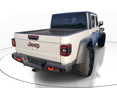Used 2024 Jeep Gladiator Mojave AWD/4WD image 4