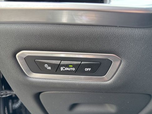 Used 2024 BMW X7 xDrive40i AWD/4WD image 16