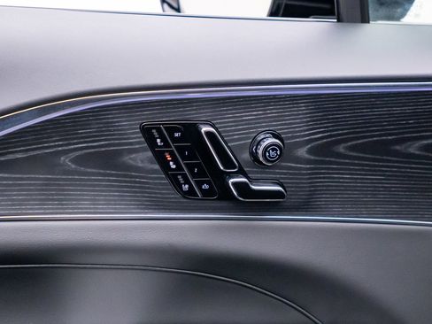 Certified 2025 Cadillac Lyriq Luxury w/ LPO, Floor Liner Package AWD/4WD image 16
