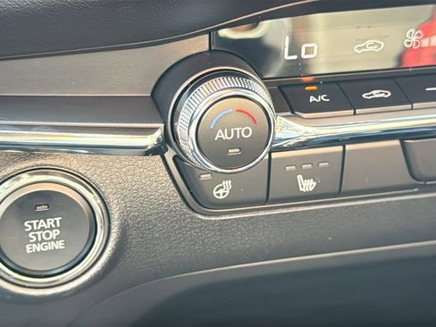 New 2026 MAZDA MAZDA3 Hatchback w/Premium Plus Pkg image 17