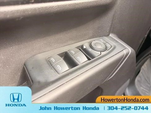 Used 2023 Chevrolet Silverado 1500 Custom Trail Boss AWD/4WD image 17