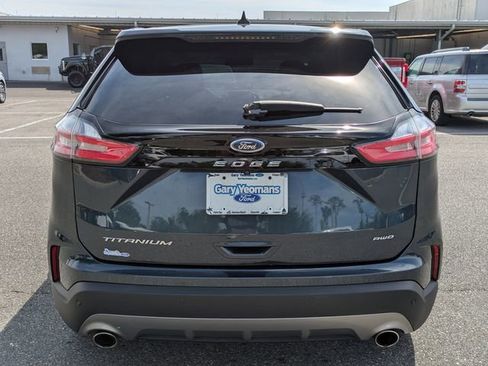 Used 2022 Ford Edge Titanium w/ Equipment Group 301A image 4