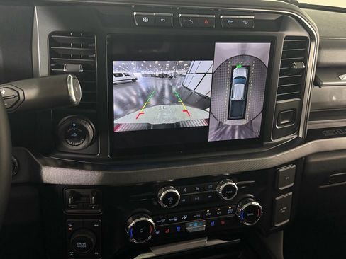 Used 2024 Ford F350 Platinum w/ FX4 Off-Road Package image 17