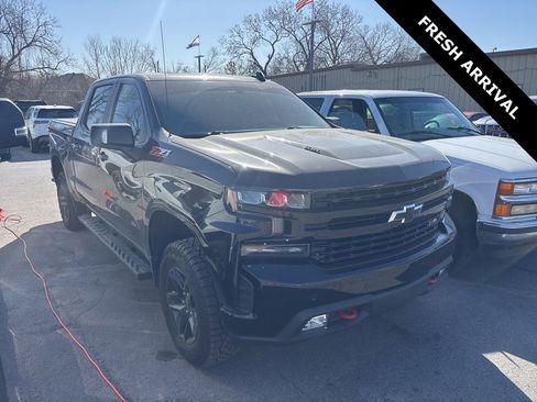 Used 2021 Chevrolet Silverado 1500 LT Trail Boss w/ LT Trail Boss Premium Package image 1