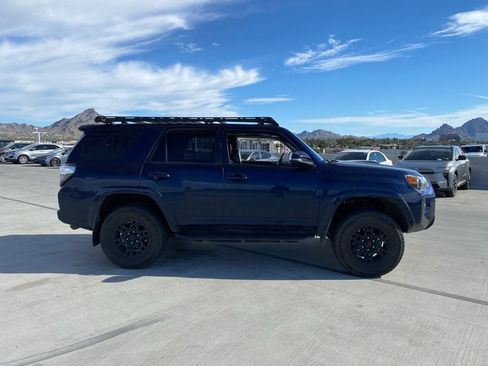 Used 2016 Toyota 4Runner Trail Premium image 2