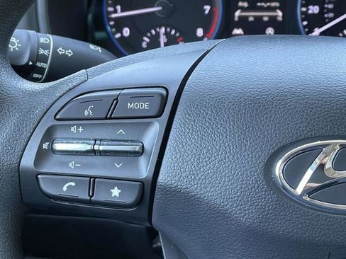 Used 2023 Hyundai Kona SEL w/ Cargo Package AWD/4WD image 29