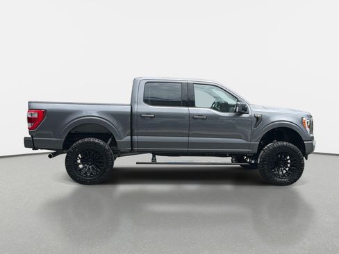 Used 2023 Ford F150 Lariat AWD/4WD image 2