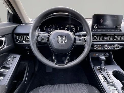 Used 2022 Honda Civic LX image 8