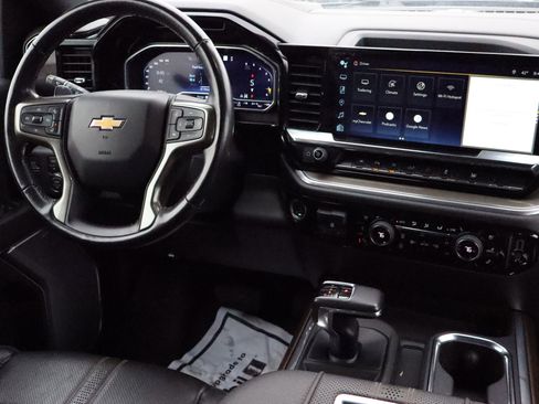 Certified 2022 Chevrolet Silverado 1500 High Country w/ High Country Premium Package image 10