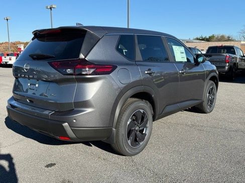 New 2026 Nissan Rogue SV image 5