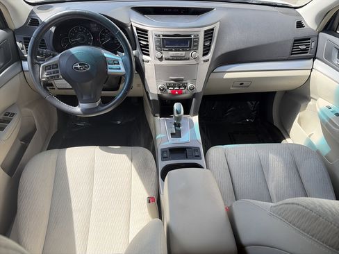 Used 2012 Subaru Outback 2.5i Premium w/ All-Weather Pkg AWD/4WD image 16
