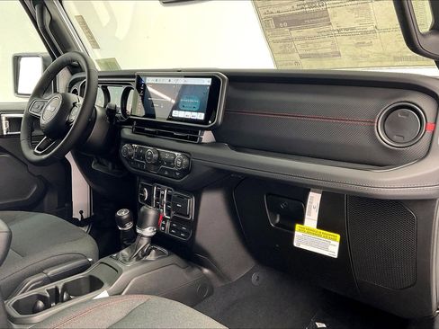 New 2026 Jeep Wrangler Unlimited Rubicon image 6