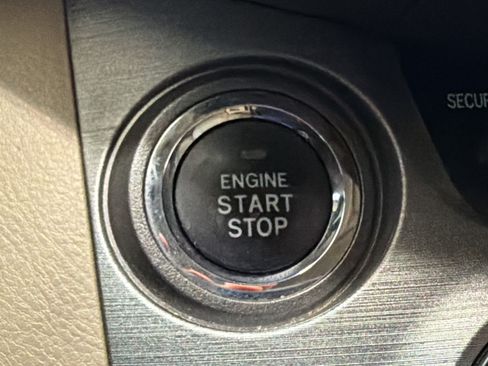 Used 2012 Toyota RAV4 Limited w/ Premium Plus Value Pkg FWD image 16