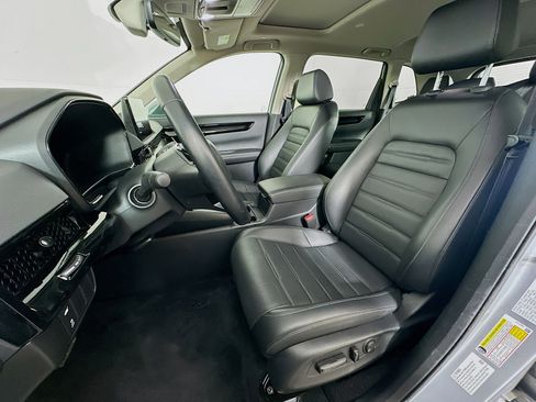 Used 2025 Honda CR-V EX-L image 13