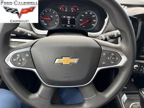 Used 2020 Chevrolet Traverse LS FWD image 8