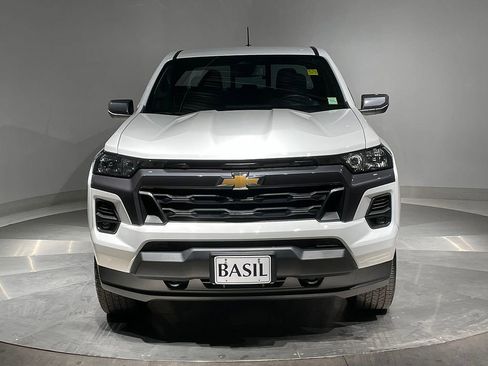 Used 2023 Chevrolet Colorado LT w/ LT Convenience Package II image 9