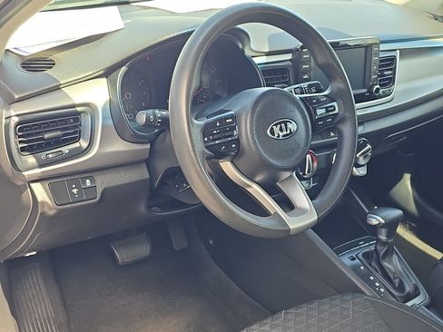 Used 2020 Kia Rio S FWD image 15